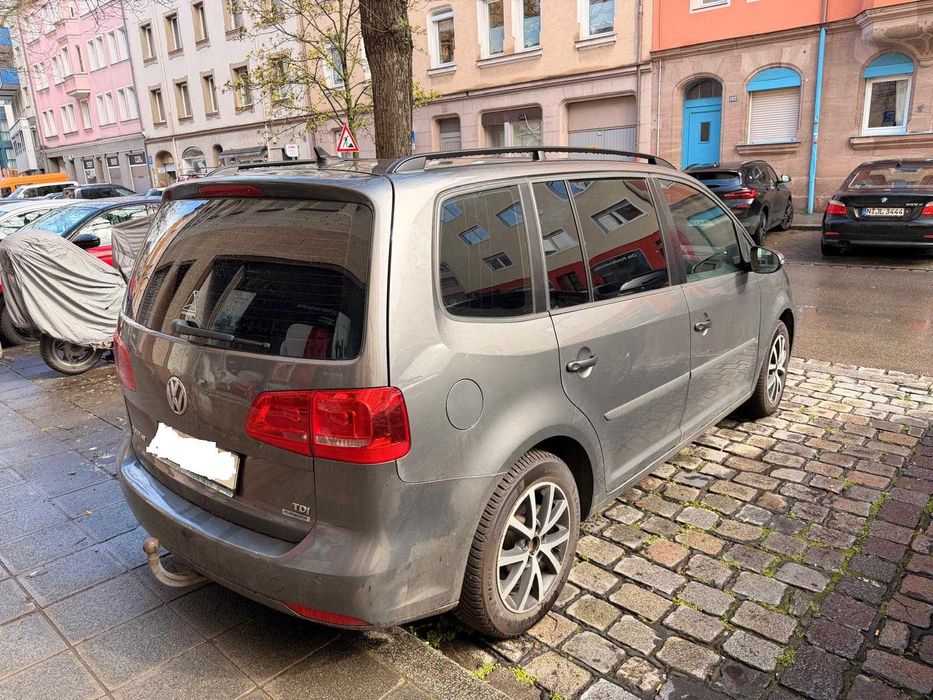 VW Touran – 2013, motor 1.6 diesel, cutie automată DSG7