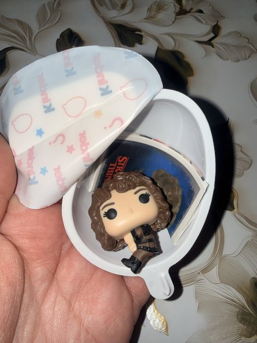 Фигурки Киндер Джой ОСД (Очень Странные Дела)