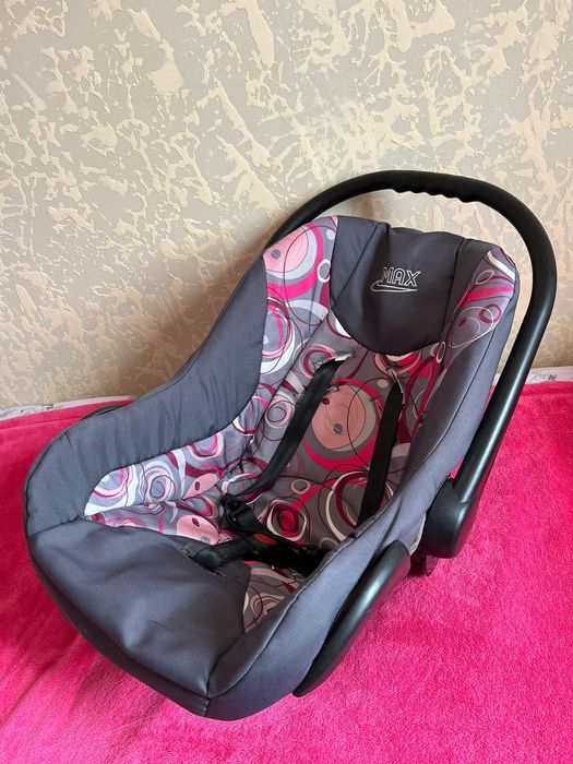 Продам автолюльку в хорошем состоянии