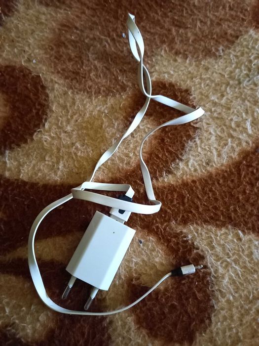 Vand incarcator iphone