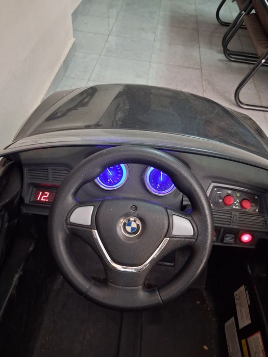 Детски акумулаторен джип BMW X6