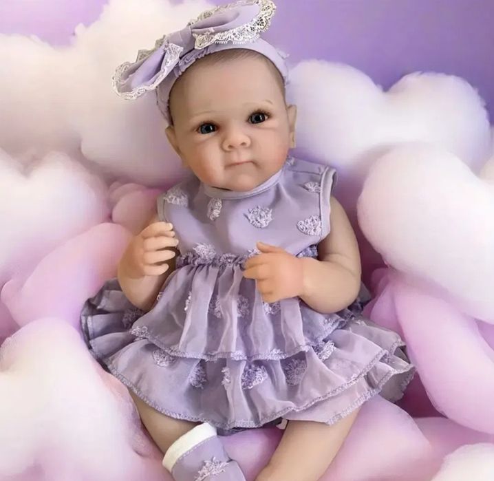 Налични Нова Кукла реборн бебе чисто нова момиче  бебе изцяло силикон