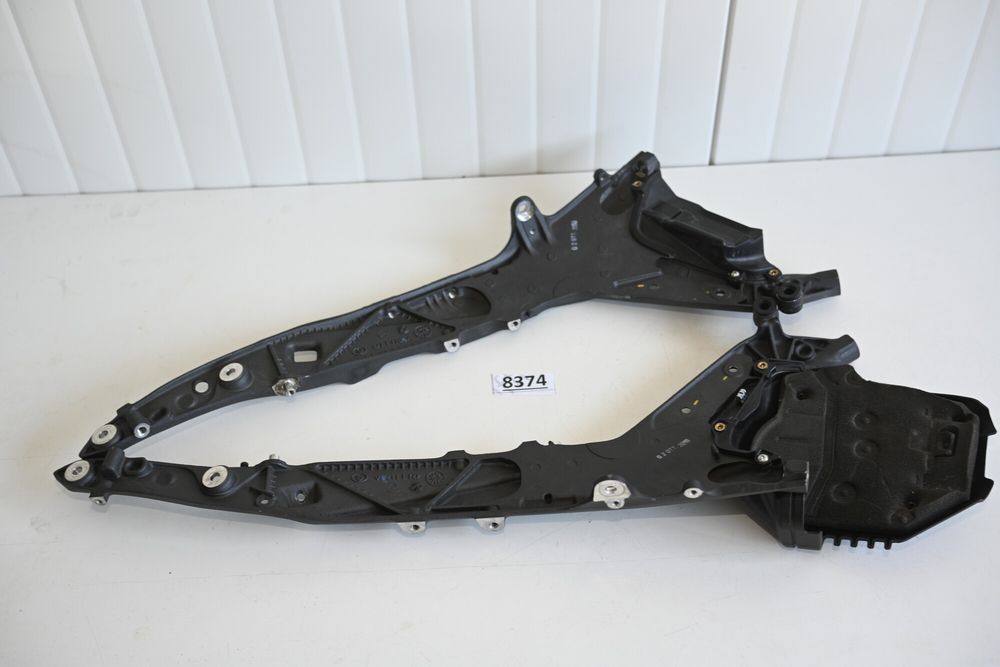 Ducati Panigale V4 Cadru codita spate set stanga dreapta