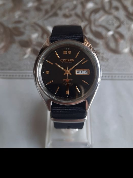Продам часы Citizen automatic