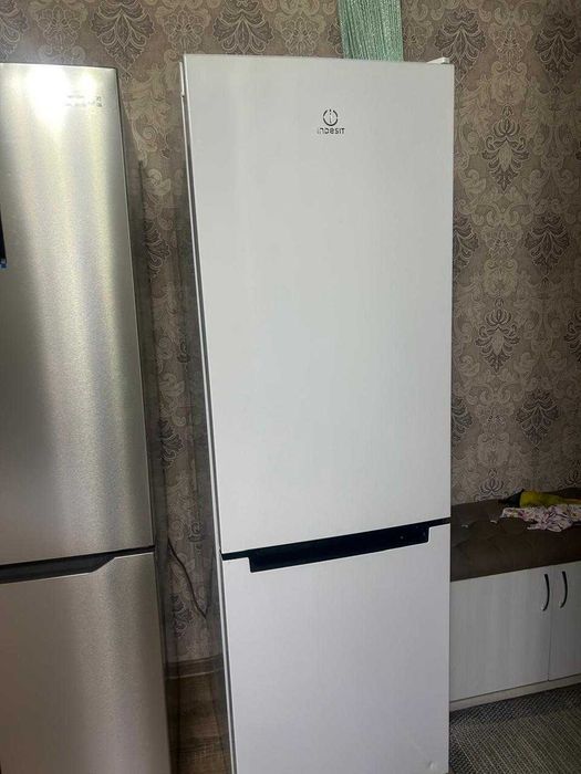 Холодильник Индезит
