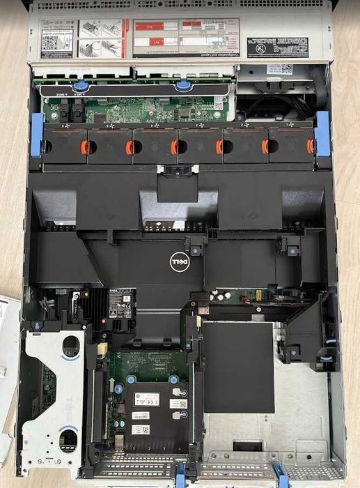 Сервер Dell PowerEdge R730