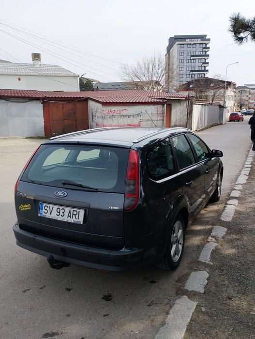 Vând Ford Focus sau schimb cu ceva mai mic ,de preferat automată