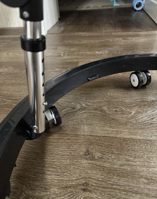 Продам Ходунки.