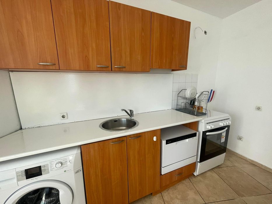 Дава се под наем Двустаен апартамент в София, Витоша - 103 кв.м за 500 € - Снимка #2