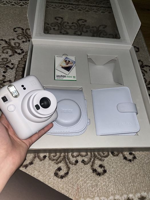 Instax mini 12.