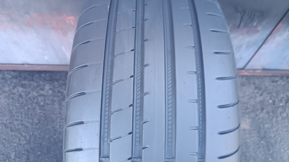 225/45/17 Goodyear Дот 1622