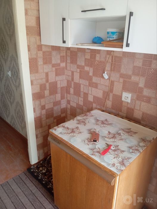 Срочно продается в Чирчике 1-ком в центре
