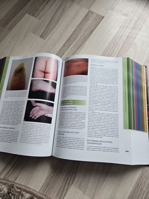 Fitzpatrick's dermatology editia 9 vol 2
