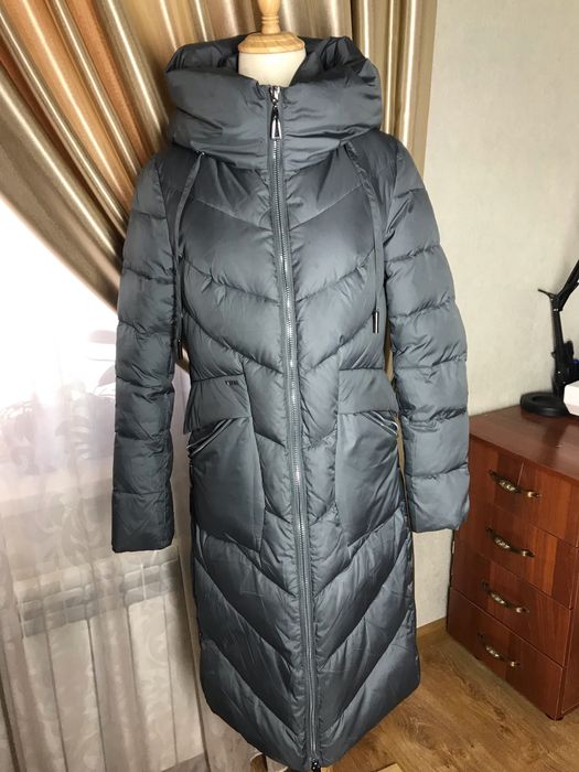 Продам женский пуховик