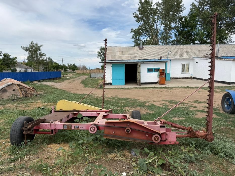 Продам трактор Беларус 622 с двухплотновой косилкой