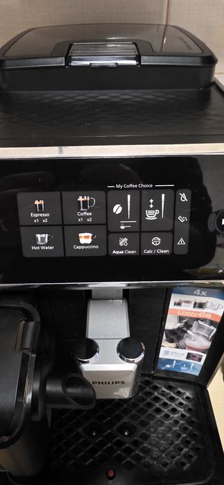 Espressor automat Philips EP2330 cu 1 an garanție Emag