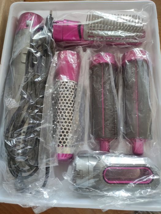 Уред за стилизиране на косата 5 в 1