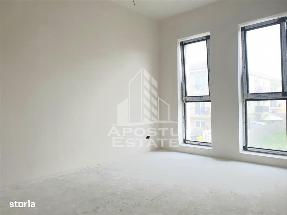 Apartament cu 2 camere etaj intermediar zona Unitatii Militare