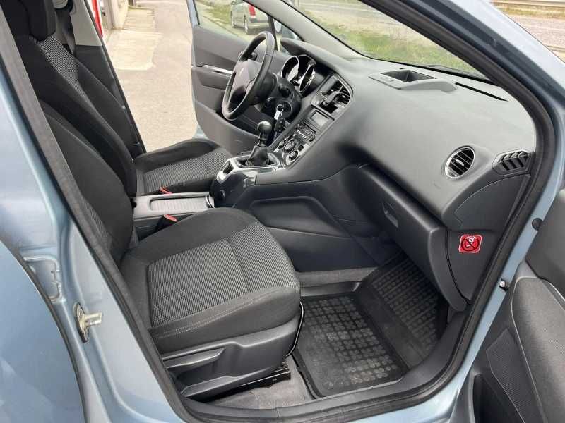 Peugeot 5008 1,6 HDI