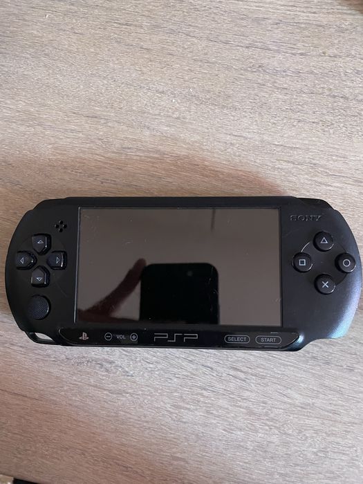 Psp street (e1004)