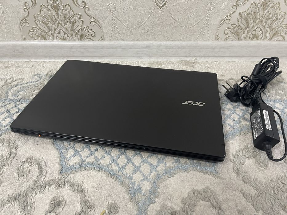 Продам ноутбук Acer Aspire E5-571 Core i3