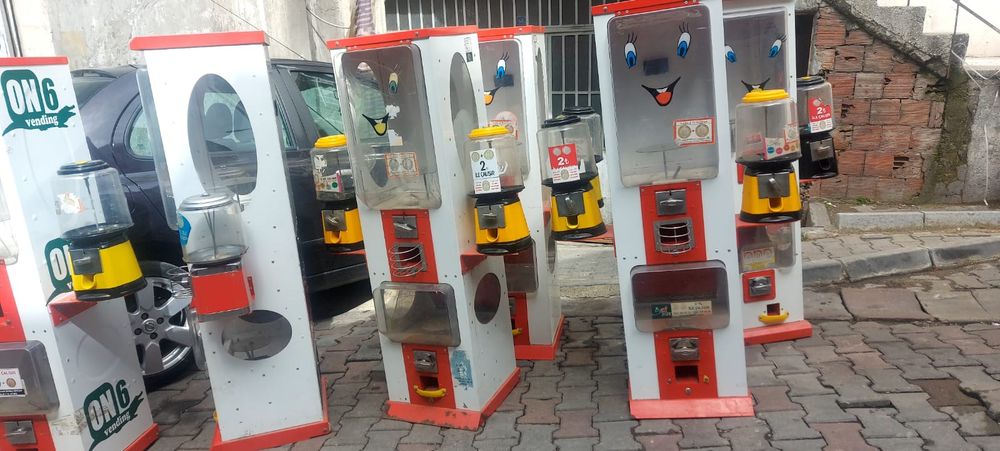 Вендинг машини за топчета