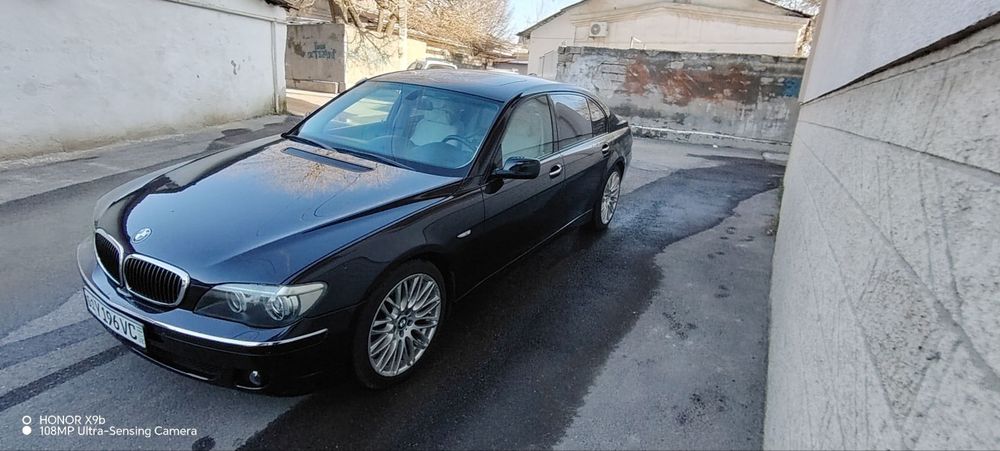 Sotiladi BMW 750 individual