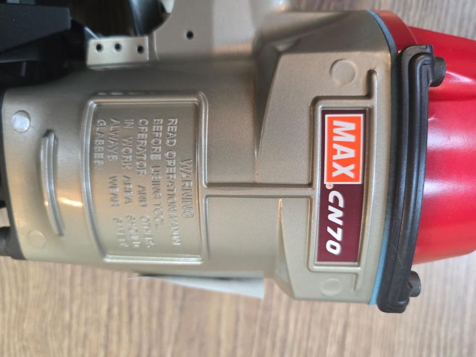 Pistol de cuie MAX CN70 -P-