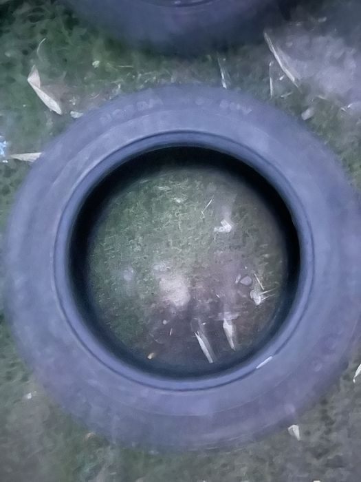 Продам 4 покрышки r18