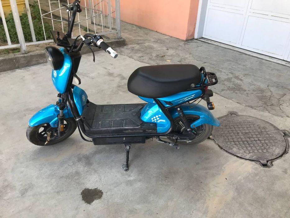 Demansh arzon skuterlari