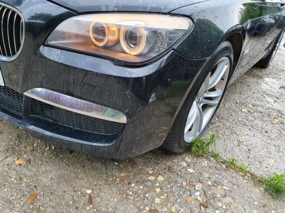 Far faruri xenon bi-xenon BMW seria 7 F01 F02