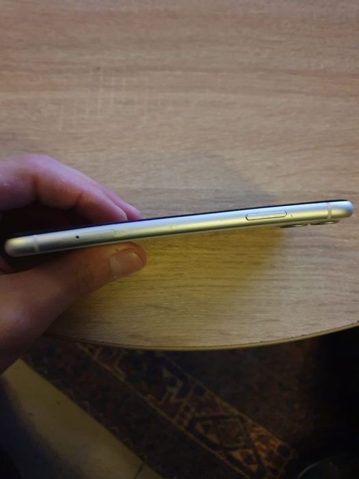 Iphone 11 Белый цвет