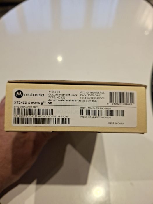 Motorola G35 5G телефон