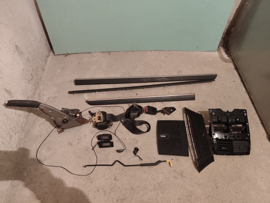 Части за Пежо 407