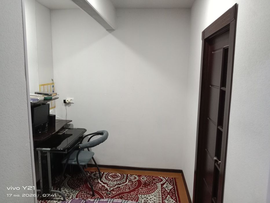 2 хонали квартира сотилади 34- мактаб олдила