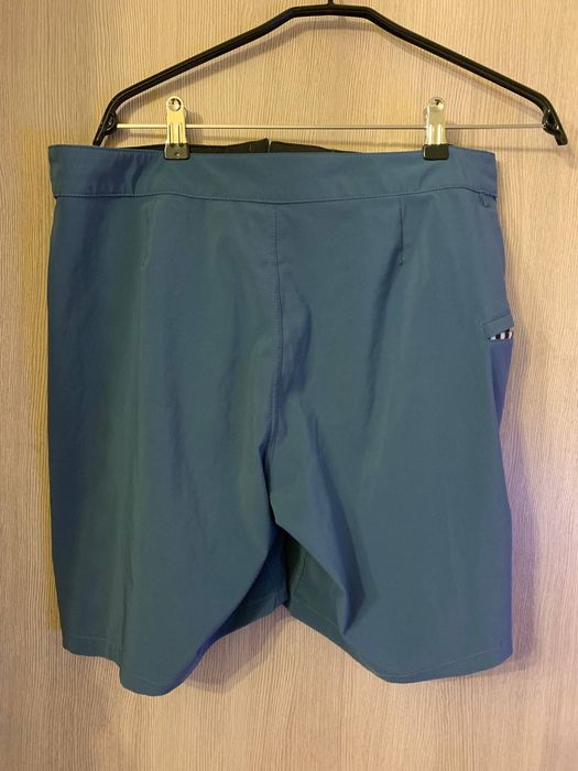 Pantaloni scurți Vans, mărimea W31.