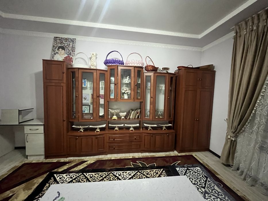 Продам стенка цена догавримся