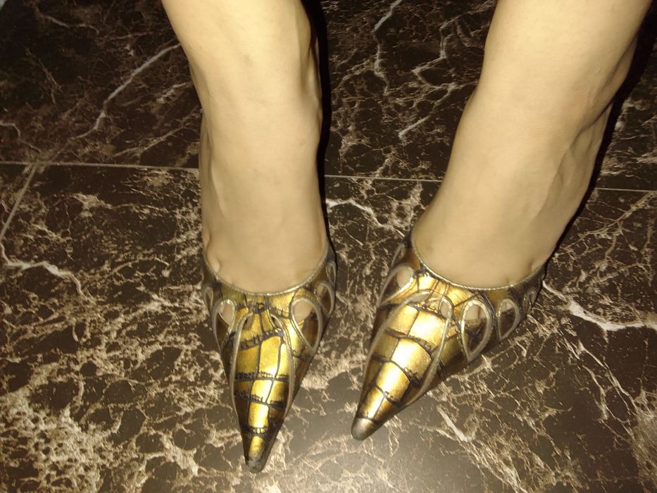 Продам туфли 39-40