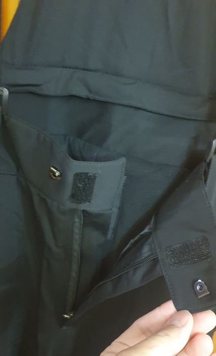 Продам брюки комбинезон  новые