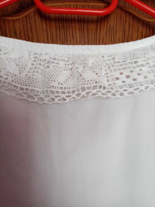 Bluza alba tip ie