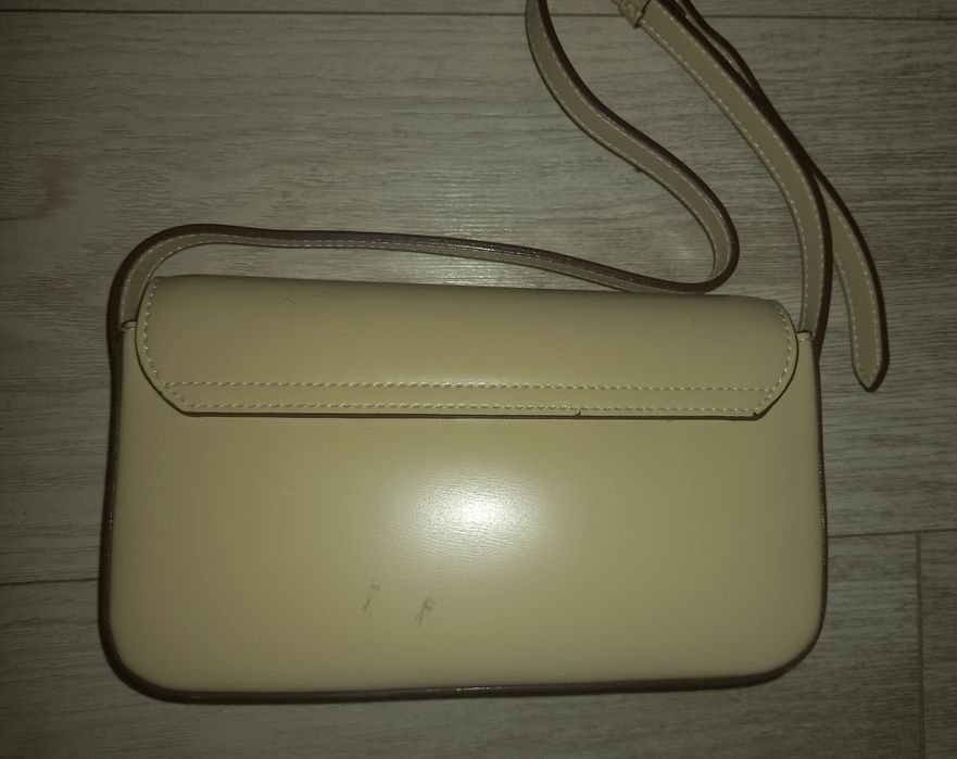 Малка дамска чанта