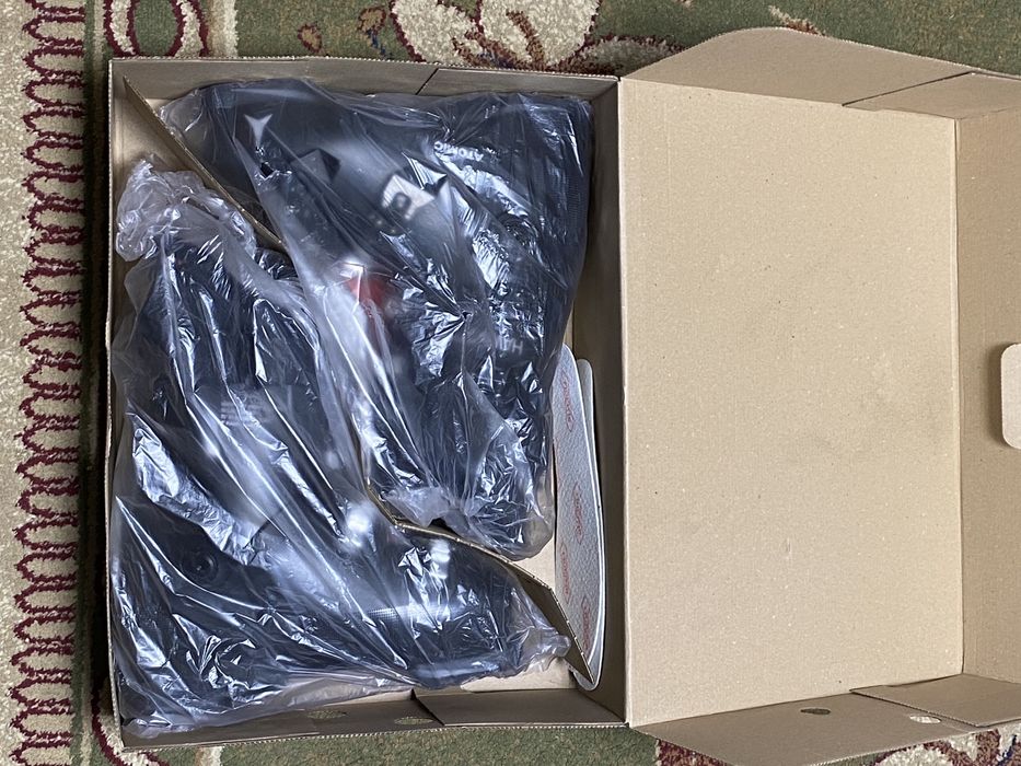 НОВЫЕ! Горнолыжные ботинки Atomic Hawx 80 (27.5)