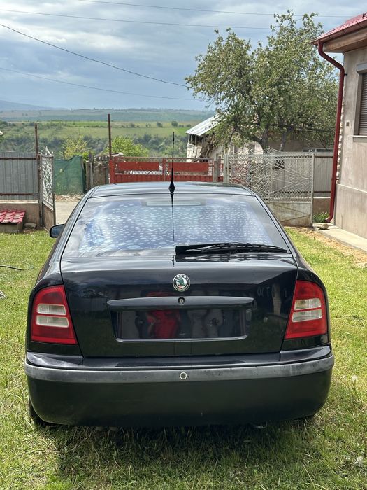 Vand Skoda Octavia 1 radiată
