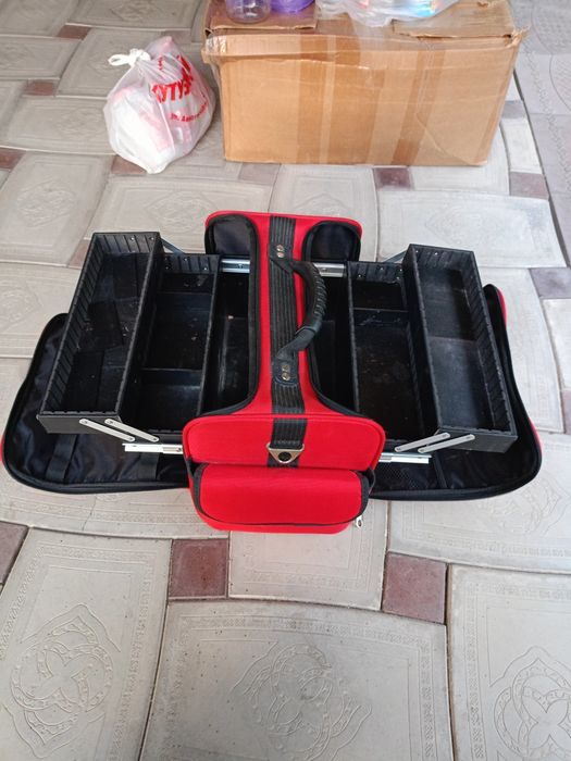 Чемодан для инструмента