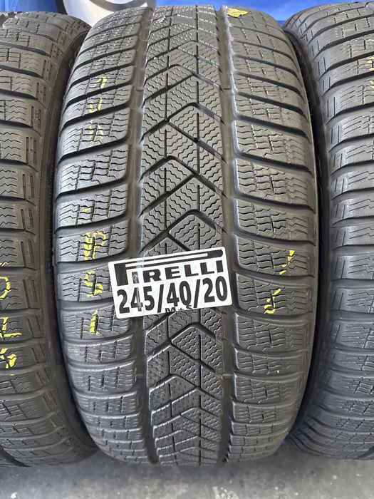 245/40/20 Pirelli M+S RSC
