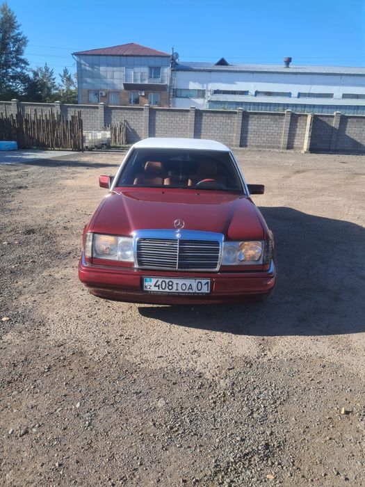 Продам машину ..