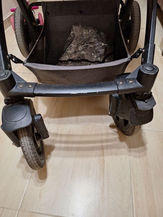 Бебешка количка !