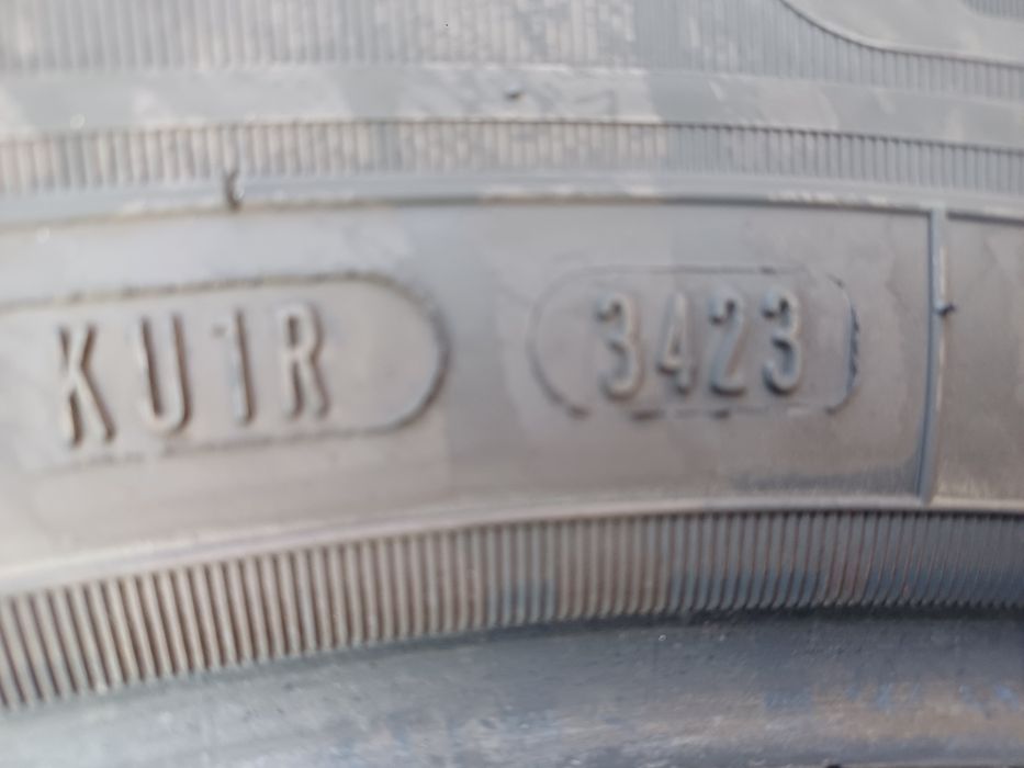 Гуми 215/65/17 Гудиар