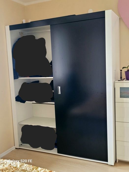 Гардероб двукрилен