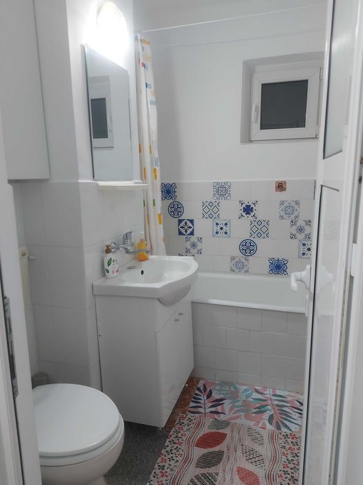 Inchiriez garsonieră